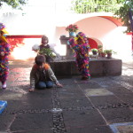 Montessori School: Los pajaritos en accion!